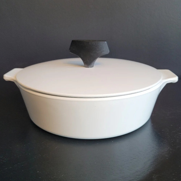 Buffet Server Corning Ware w lid, Bakelite B1 casserole dish 1 QT USA 1964-1968 - Picture 1 of 12